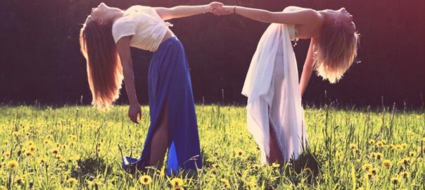 'las piernas se contraen