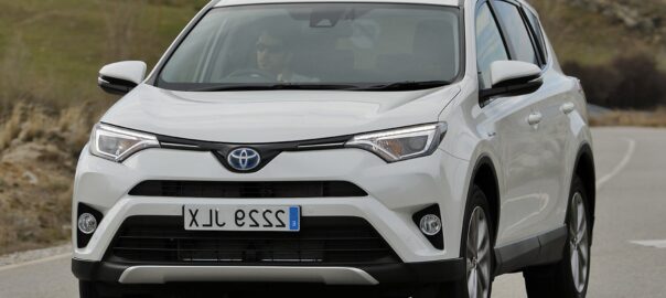 Toyota verso con 134608 quilómetros de 2021 de segunda mano en a